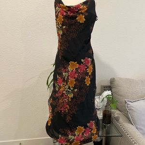 Beaded Marina brand dress chafaan worn a couple times is still in great shape